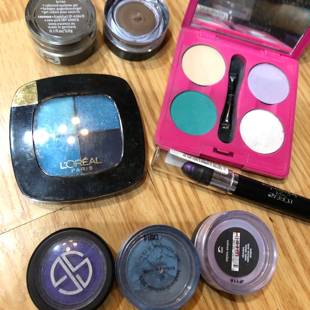 LOT OF Eyeshadow & Eyebrow Gel & eyeliner Purples & Blue